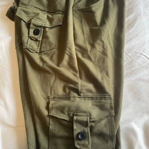 SHEIN Olive Green Cargo Pants